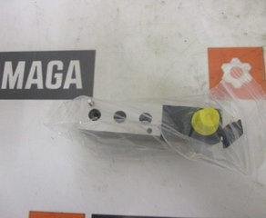 Клапан
KF-09-510-HNR über 2/4, 24V=, ohne Stecker
mit bistabiler Handbetätigung
5/2-W ege Magnetventil G1/8, NW 6
für Ventilterminalmontage AIRTEC Pneumatic