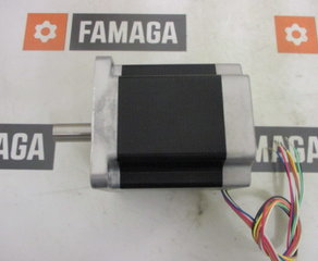 Schrittmotor der PK-Serie;
Basisschrittwinkel 1.8°;
Anschlussart: Unipolar;
Phasenstrom: 4.5 A;
Haltemoment: 4.4 Nm;
Flanschmaß: 85 mm x 85 mm;
mit Einzelwelle;
Anschlusstyp: 8 Litzen;
Tarif No. 8501310099
***Ursprungsland:Japan *** ORIENTAL MOTOR