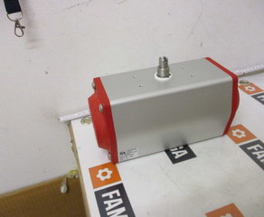 Привод
Schwenkantrieb-DW85, DIN, F05/07, 8kt.17, pneumatisch, doppeltwirkend END-Armaturen