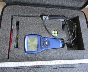 Измеритель скорости воздуха
VelociCalc
VelociCalc Klima-Messgerät mit abwinkelbarer  Teleskopsonde und 
intergrierten Sensoren für Luftgeschwindigkeit, Temperatur und 
Feuchte sowie berechnete Größen, inkl. Kalibrierzertifikat und Koffer TSI